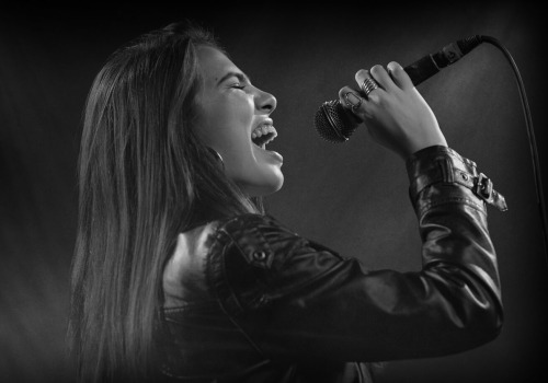 How much does vocal coach cost?