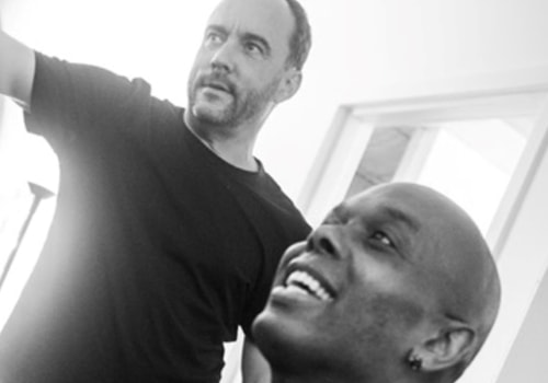 How do i become a vocal coach?